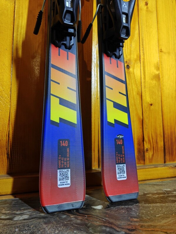 LYŽE FISCHER THE CURV JR 140CM --MODEL 2026--